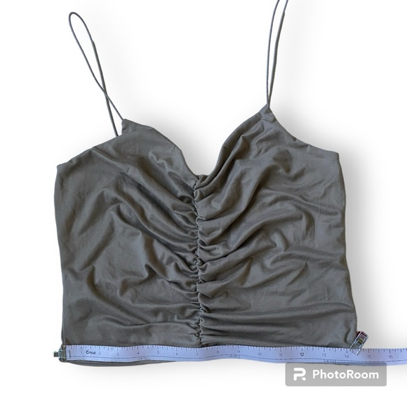 Gaze Tan Ruched Crop Tank Top Medium - Picture 5 of 7
